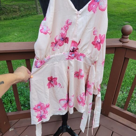 October Love Pink Floral Ladies Cold Shoulder Summer Shorts Romper Jumpsuit - Picture 6 of 11